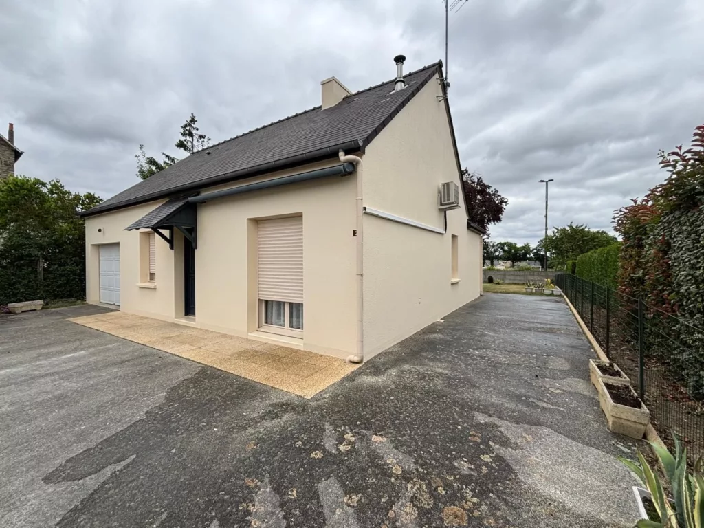 Chesnais Peinture Decoration A Nouvoitou Et Bais 35 Peinture Ext Et Ravalement De Facade 2 
